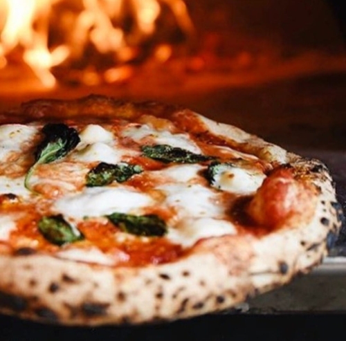 pizza napoletana 2.jpg