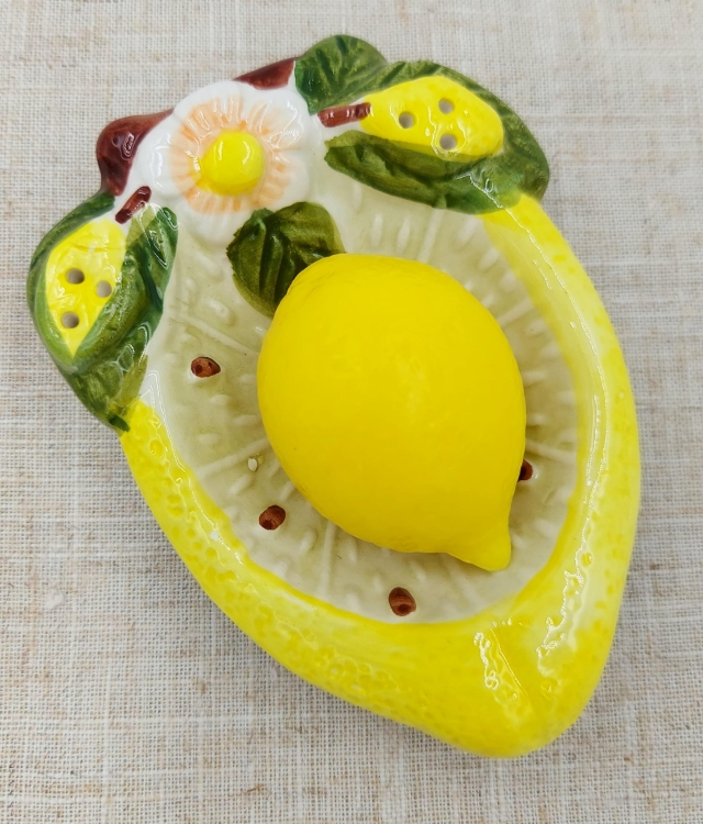 Ceramiczna mydelniczka z mydełkiem Cytryna 27 g