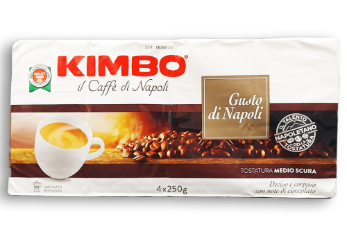 Kawa mielona KIMBO Gusto di Napoli 4 x 250g. EAN:8002200107147. Kawa  charakteryzuje się głębokim i pełnym smakiem, z delikatnymi nutami czekolady oraz orzechów. Mieszanka najlepiej wyselekcjonowanych ziaren Arabiki i Robusty